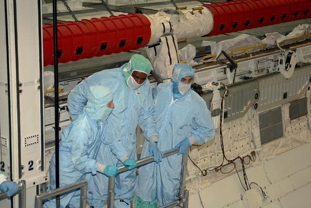 NASA image: KSC-07pd2654