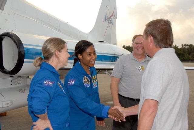 NASA image: KSC-07pd2669