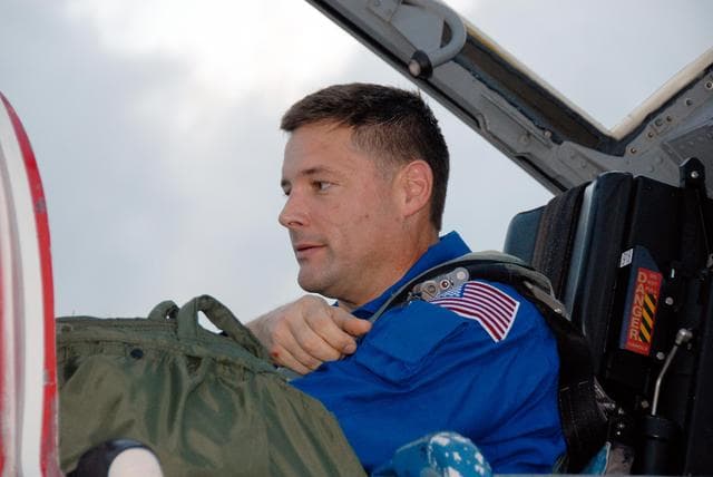 NASA image: KSC-07pd2672