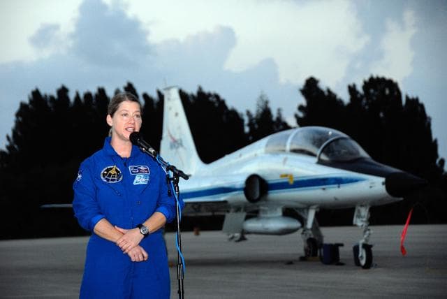 NASA image: KSC-07pd2677