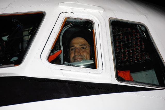 NASA image: KSC-07pd2692