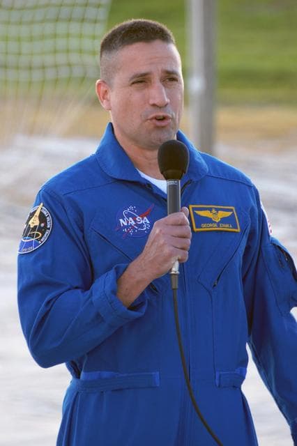 NASA image: KSC-07pd2730