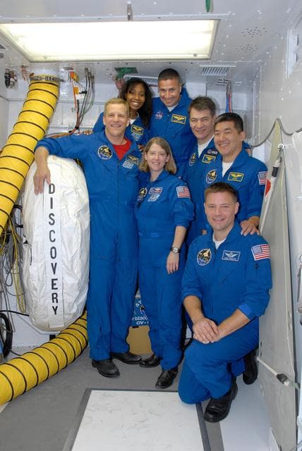 NASA image: KSC-07pd2735