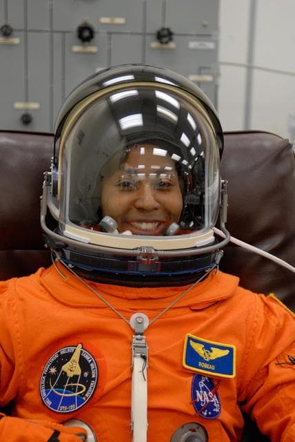 NASA image: KSC-07pd2771