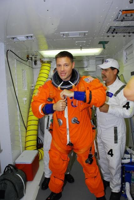 NASA image: KSC-07pd2785