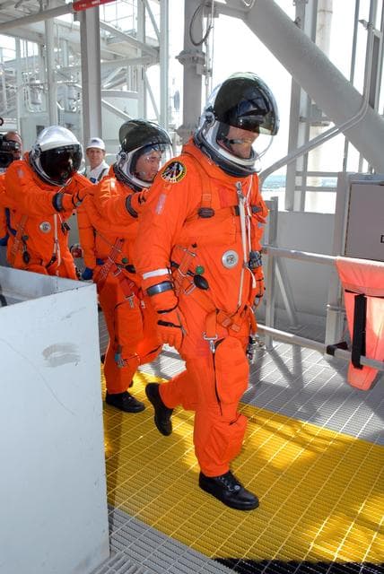NASA image: KSC-07pd2798