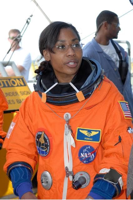 NASA image: KSC-07pd2808