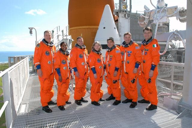 NASA image: KSC-07pd2810
