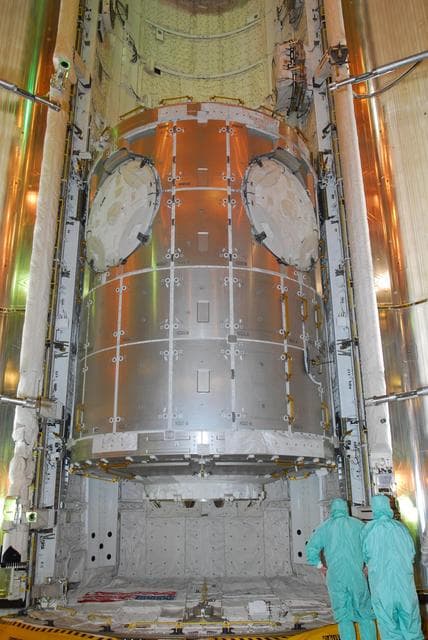 NASA image: KSC-07pd2820