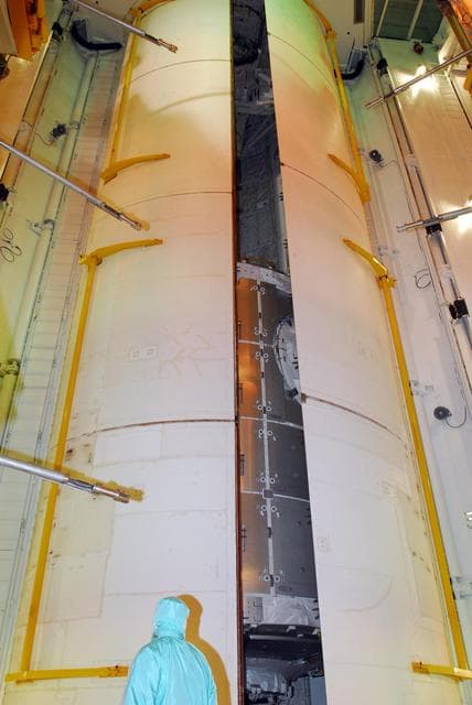 NASA image: KSC-07pd2824