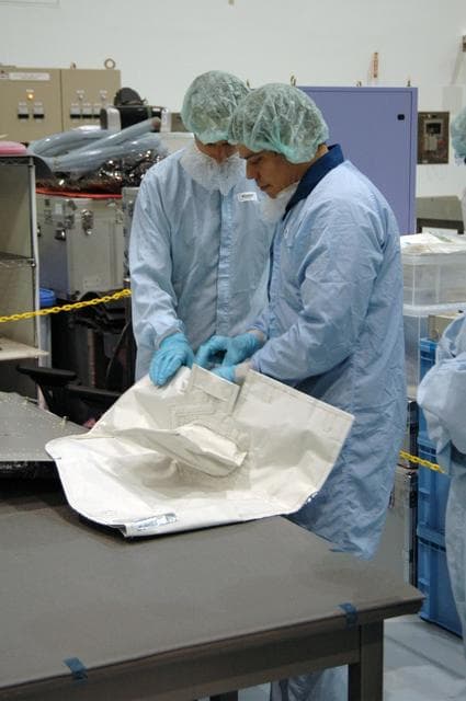 NASA image: KSC-07pd2845