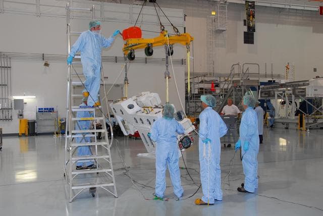 NASA image: KSC-07pd2865