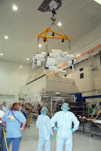 NASA image: KSC-07pd2866