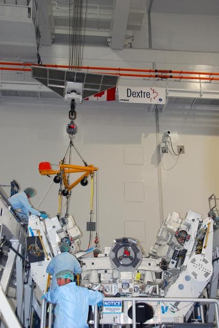 NASA image: KSC-07pd2871