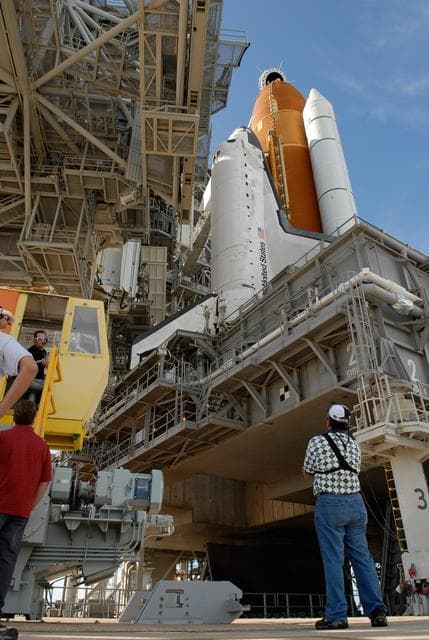 NASA image: KSC-07pd2917