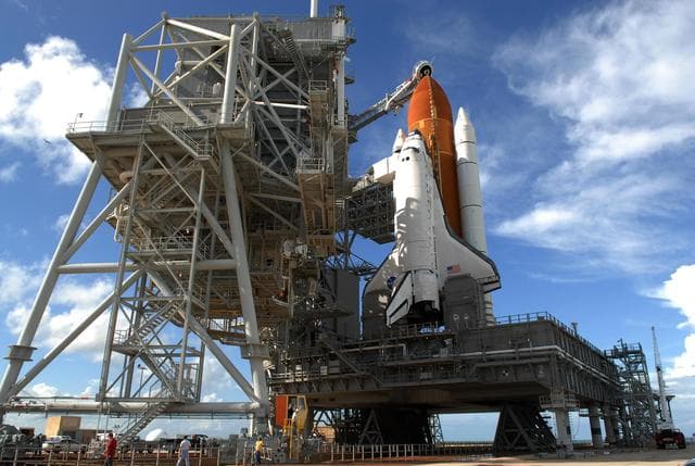 NASA image: KSC-07pd2918