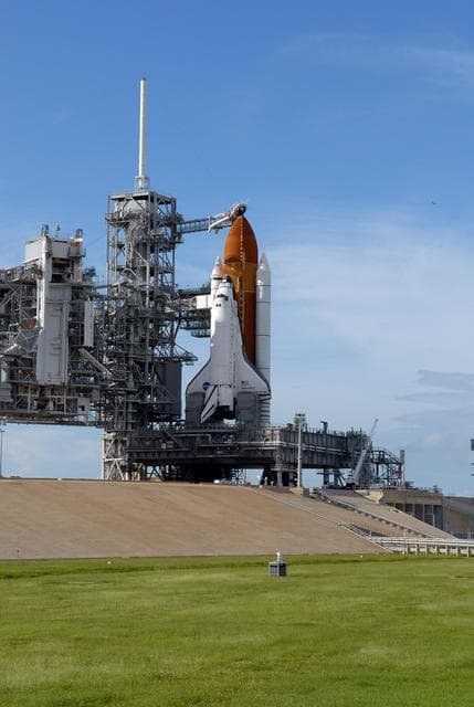 NASA image: KSC-07pd2923