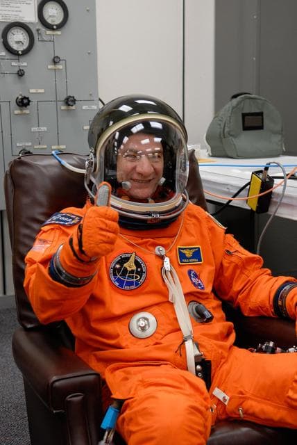 NASA image: KSC-07pd2935
