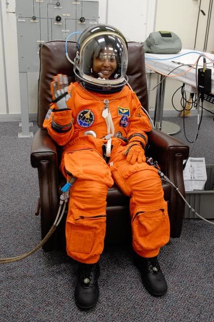NASA image: KSC-07pd2942