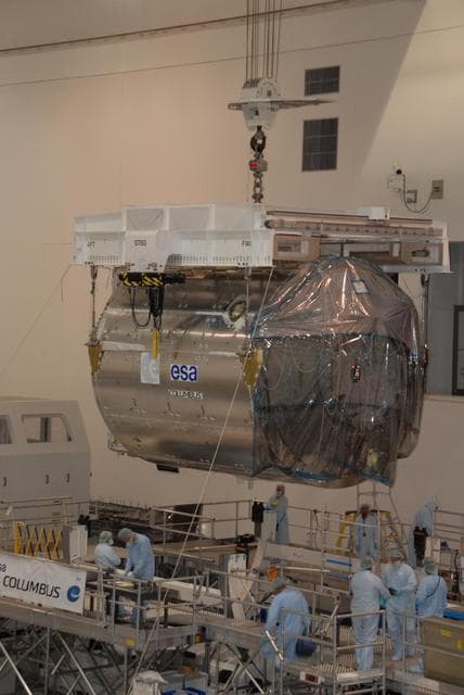 NASA image: KSC-07pd3019