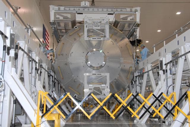 NASA image: KSC-07pd3026