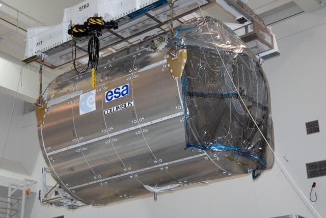 NASA image: KSC-07pd3028