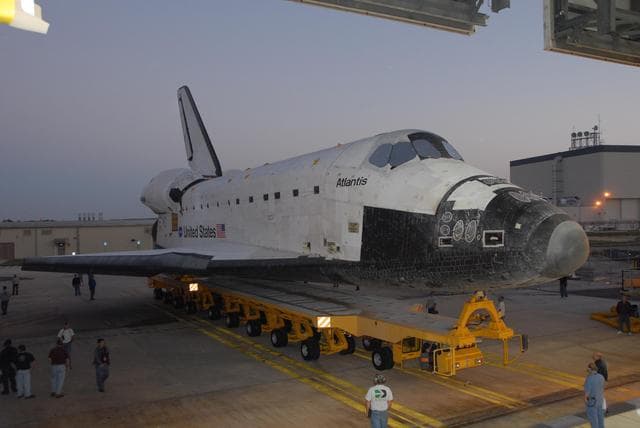 NASA image: KSC-07pd3066