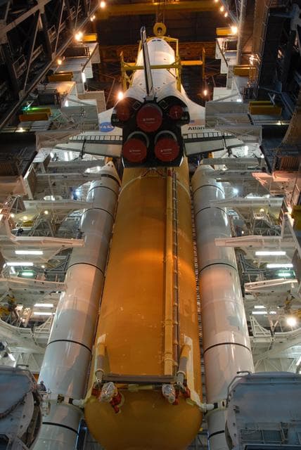 NASA image: KSC-07pd3099