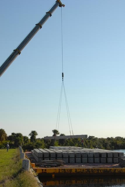 NASA image: KSC-07pd3141