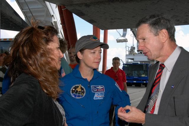 NASA image: KSC-07pd3184