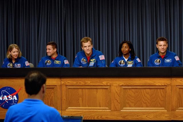 NASA image: KSC-07pd3192
