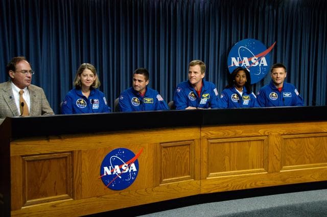 NASA image: KSC-07pd3199