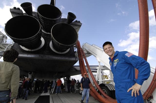 NASA image: KSC-07pd3208