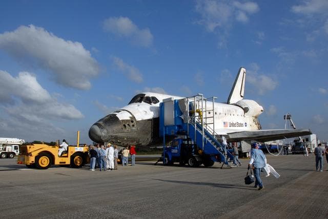 NASA image: KSC-07pd3211