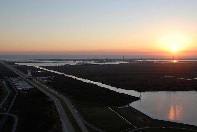 NASA image: KSC-07pd3262