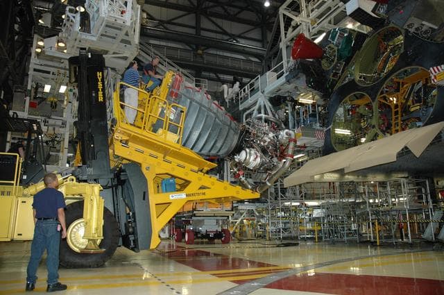NASA image: KSC-07pd3301