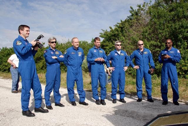 NASA image: KSC-07pd3334