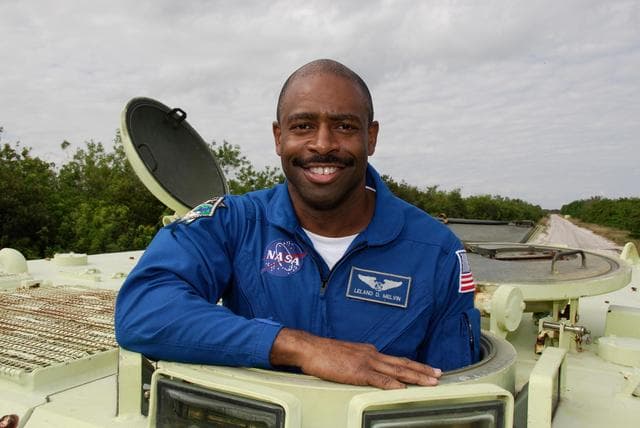 NASA image: KSC-07pd3340