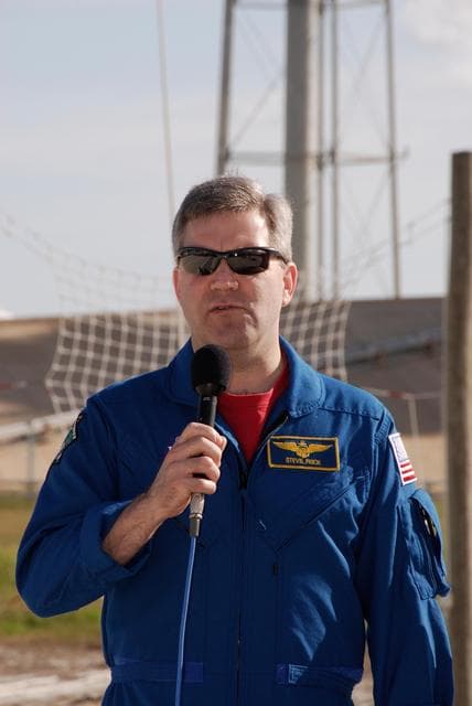 NASA image: KSC-07pd3373