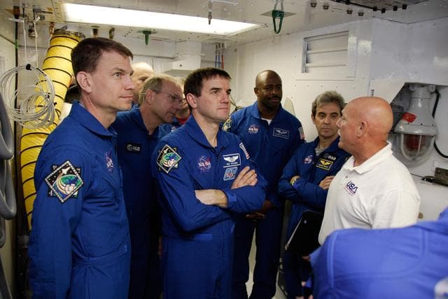 NASA image: KSC-07pd3382
