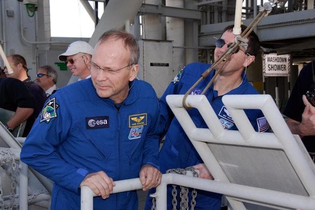 NASA image: KSC-07pd3390