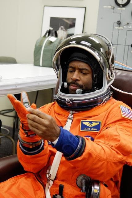 NASA image: KSC-07pd3404