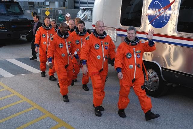 NASA image: KSC-07pd3418
