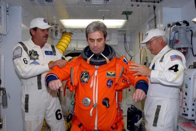 NASA image: KSC-07pd3429