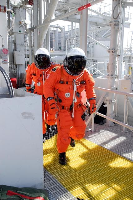 NASA image: KSC-07pd3444