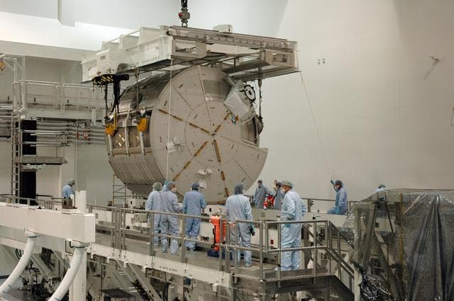 NASA image: KSC-07pd3474