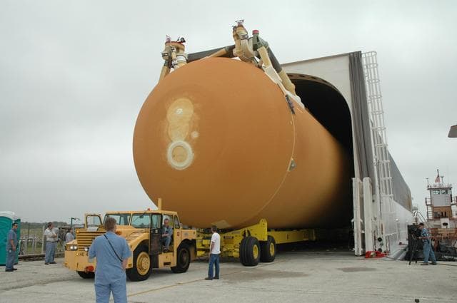 NASA image: KSC-07pd3488