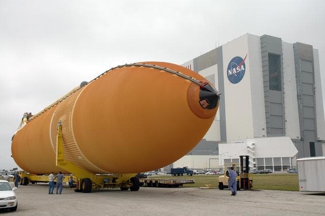 NASA image: KSC-07pd3490
