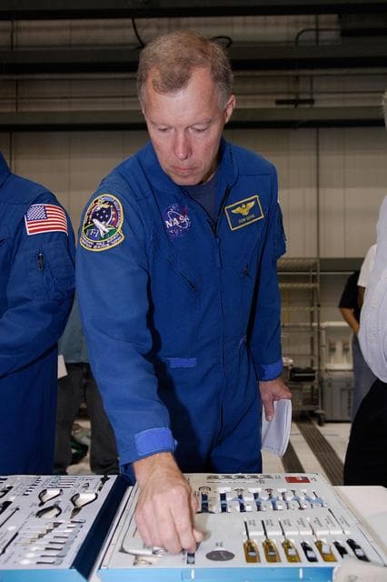 NASA image: KSC-07pd3502
