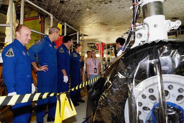 NASA image: KSC-07pd3562